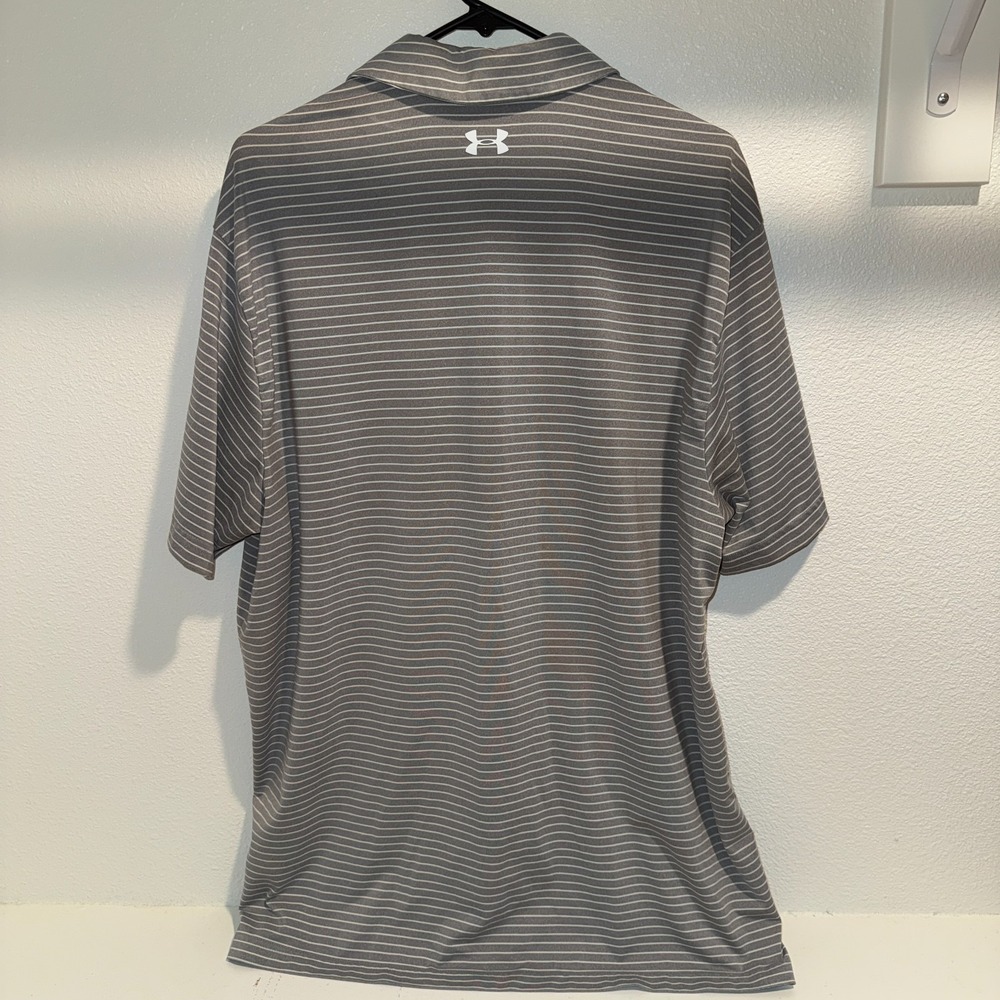 Under Armour Polo Shirt Mens XL‎ Striped Gray White HeatGear Loose Fit - Picture 5 of 5